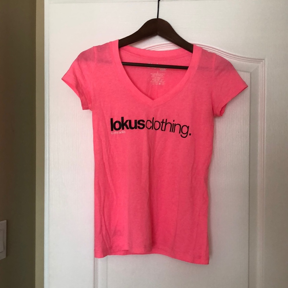 Pink Fitted Short Sleeve T-Shirt
